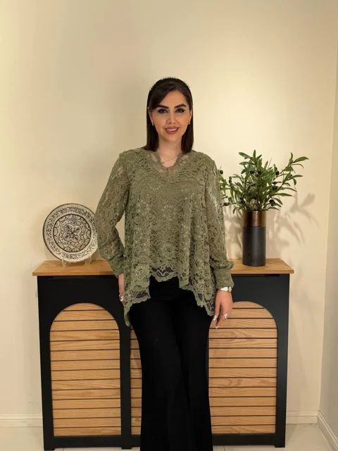 شوميز دانتل مخمل  زنانه