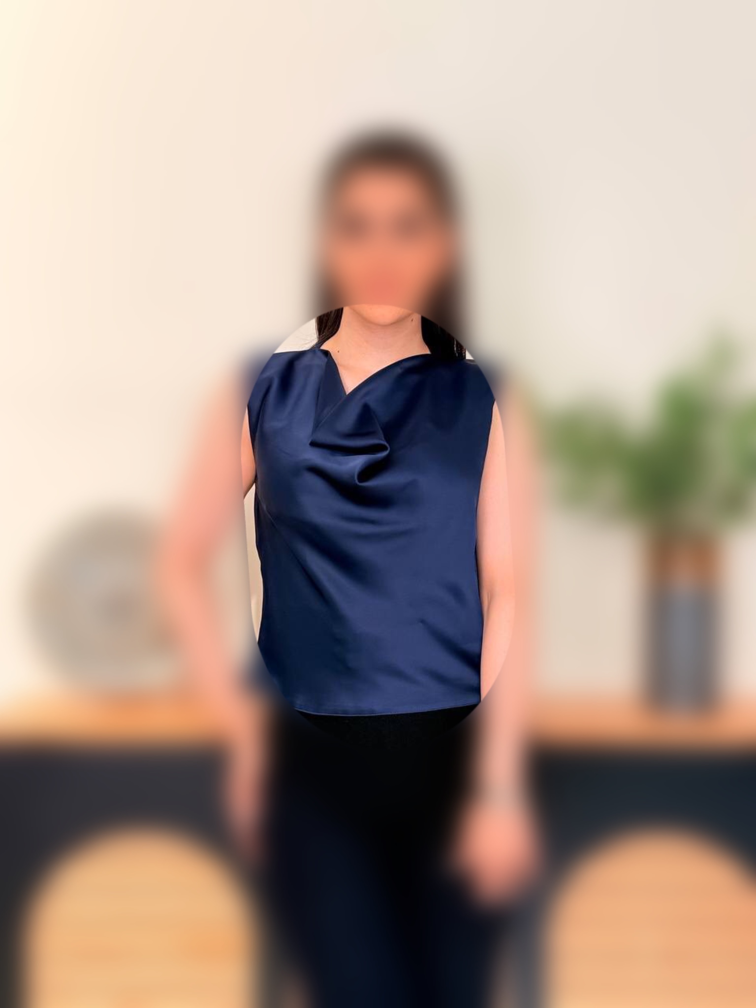 تاپ ساتن مدل یقه شل زنانه